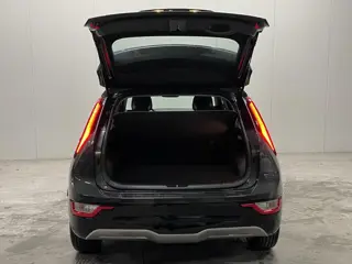 Foto 14 van Kia Niro EV DynamicLine 64.8 kWh