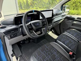 Foto 18 van Ford E-Transit Custom MS-RT 285 PK FULL ELECTRIC SPORT / L1H1 / DIGITAL AQUA BLUE METALLIC / REAR VI