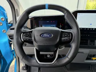 Foto 16 van Ford E-Transit Custom MS-RT 285 PK FULL ELECTRIC SPORT / L1H1 / DIGITAL AQUA BLUE METALLIC / REAR VI