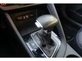Foto 22 van Kia Niro 1.6 GDi Hybrid DynamicLine | CAMERA | TREKHAAK | WIT METALLIC |