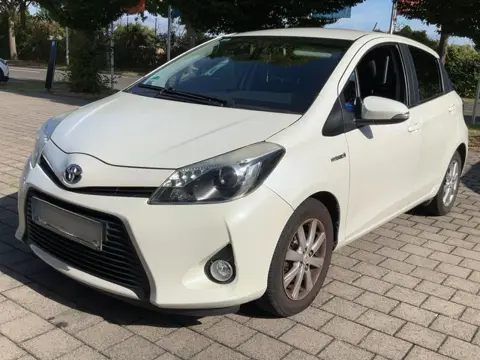 Toyota Yaris 1.5 Full Hybrid Dynamic