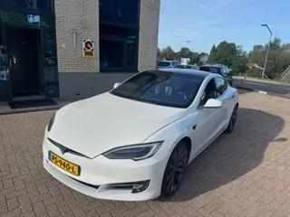 Foto 20 van Tesla Model S 75D Base- panodak- vol fijne en luxe opties