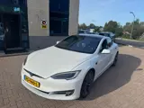 Foto 30 van Tesla Model S 75D Base- panodak- vol fijne en luxe opties