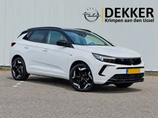 Opel Grandland 1.6 Turbo 300PK Hybrid 4x4 GSe (bj 2023)