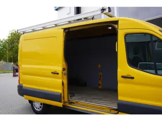 Foto 18 van Ford Transit 2.0 TDCI 130PK L3H2 EURO 6 - Airco - Cruise - PDC - €11.900,- Excl.