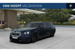BMW M5 Touring Automaat / M Drive Professional / Panoramadak / Trekhaak / Bowers & Wilkins / M Multi