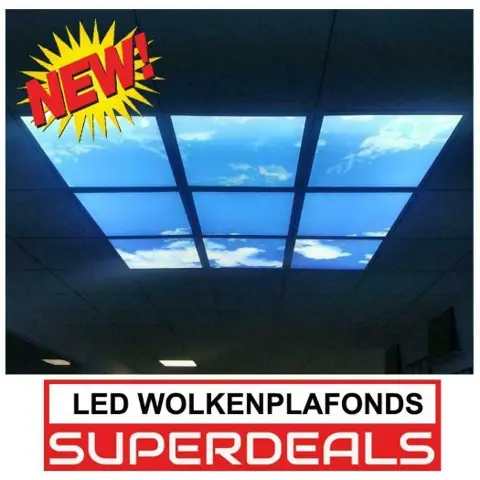 LED-WOLKENPLAFOND VERDEELD OVER 4 PANELEN