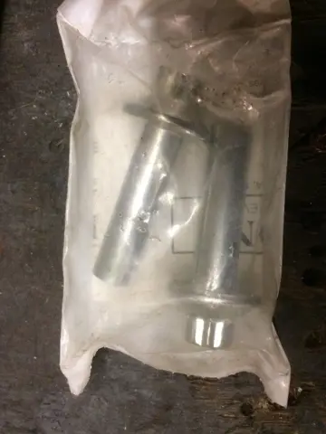 Harley cilinderkop lock-bouten (1 lange &amp; 1 korte bout)