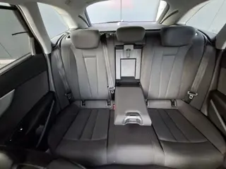 Foto 16 van Audi A4 Avant 35 TFSI * AUTOMAAT * Black Pakket * Navigatiesysteem * Stoelverwarming * 56.000KM! * Z