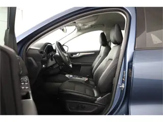 Foto 12 van Ford Kuga 2.5 PHEV Titanium X | Trekhaak | Stoelverwarming | Navigatie | Camera voor + Achter |