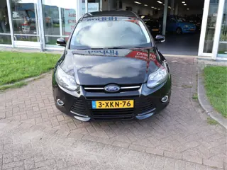 Foto 12 van Ford FOCUS Wagon 1.6 EcoBoost Edition Plus Keurige Auto! Full options!