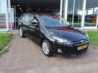 Foto 13 van Ford FOCUS Wagon 1.6 EcoBoost Edition Plus Keurige Auto! Full options!