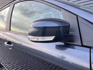 Foto 12 van Ford Focus Wagon 1.6 Titanium | Navigatie | Climate Control