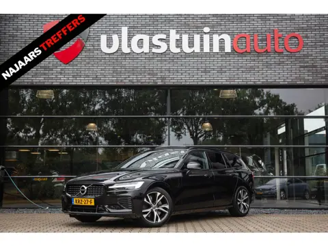 Volvo V60 2.0 T6 Recharge AWD R-Design , SOH 88%, Pano, Nappaleder, Carplay, Camera
