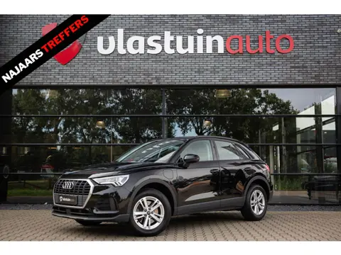 Audi Q3 45 TFSI e Advanced edition , SOH 89,2%, Adap. cruise, Trekhaak, Carplay,