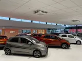 Foto 24 van Kia Niro 1.6 GDi Hybrid DynamicLine - Apple CarPlay/Android Auto - Climate Control - Navigatie - Cru