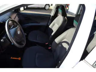 Foto 16 van Hyundai i10 1.1 i-Drive Cool, 5 Drs, Airco, NL-auto, 1e eigenaar ! 12.700 km ! Uniek !