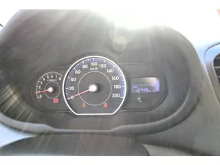 Foto 15 van Hyundai i10 1.1 i-Drive Cool, 5 Drs, Airco, NL-auto, 1e eigenaar ! 12.700 km ! Uniek !