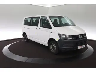 Foto 15 van Volkswagen Transporter Kombi 2.0 TDI L2H1 9P -Motor defect-