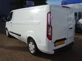 Foto 24 van Ford Transit Custom 300 2.0 TDCI L2H1 Trend AUTOMAAT 3 ZITTER GROOT SCHERM