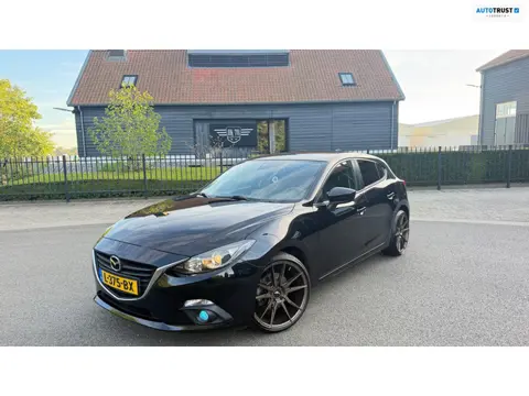 Mazda 3 2.0 TS 170 PK AIRCO/ECC NAVIGATIE 19" VELGEN