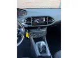 Foto 28 van Peugeot 308 SW 1.6 BlueHDI Blue Lease Pack