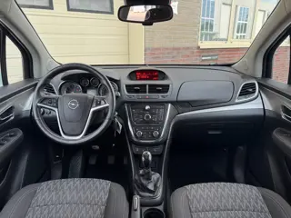 Foto 14 van Opel Mokka 1.6 Edition Stoel/-stuurverw.|Parksensor V+A|APK 09-2027
