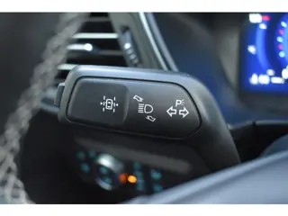 Foto 18 van Ford Kuga 2.5 PHEV Vignale Plugin hybride (bj 2021)