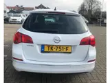 Foto 26 van Opel Astra Sports Tourer 1.4 Turbo Anniversary Edition / Lm Velgen / Jaar Apk / Navi  / Trekhaak /