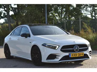 Foto 16 van Mercedes-Benz A-Klasse 250 e Business Solution AMG Limited 218 pk | Zéér vol | 360 gr.camera | Massa