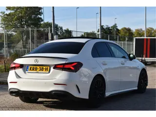 Foto 17 van Mercedes-Benz A-Klasse 250 e Business Solution AMG Limited 218 pk | Zéér vol | 360 gr.camera | Massa