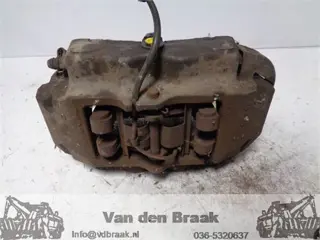 Volkswagen Touareg 5.0 V10 TDi 2003-2010 Remklauw rechts achter