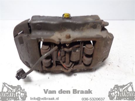 Volkswagen Touareg 5.0 V10 TDi 2003-2010 Remklauw links achter