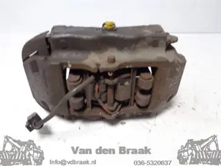 Volkswagen Touareg 5.0 V10 TDi 2003-2010 Remklauw links achter
