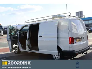 Foto 17 van Volkswagen TRANSPORTER L2 150 pk Linker schuifdeur - GVW 3000, imperiaal, trekhaak, betimmering, 3 z