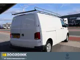 Foto 23 van Volkswagen TRANSPORTER L2 150 pk Linker schuifdeur - GVW 3000, imperiaal, trekhaak, betimmering, 3 z