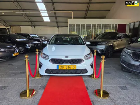 Kia Ceed 1.0 GT-Line Most Exclusive Color White! 2019!