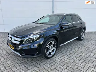 Mercedes-Benz GLA-klasse 180 Prestige AMG Line Automaat Pano Navi Stoelverwarming Cruise controle Cl