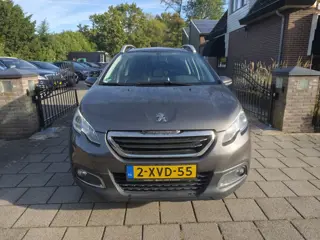 Foto 11 van Peugeot 2008 1.2 PureTech Active (bj 2014)