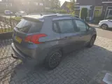 Foto 29 van Peugeot 2008 1.2 PureTech Active (bj 2014)