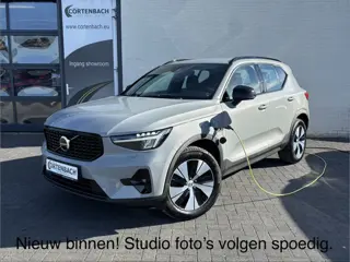 Foto 9 van Volvo XC40 1.5 T4 Plug-in hybrid Plus Dark | Zwenkbare trekhaak | Adaptieve cruise | Harman Kardon |