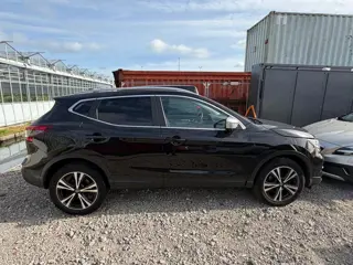 Foto 16 van Nissan Qashqai 1.3 DIG-T Tekna | 2019 | Benzine | Automaat | MOTOR DEFECT