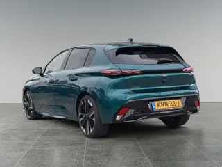 Foto 13 van Peugeot 308 1.2 Hybrid 145pk e-DCS6 GT | STOELMASSAGE | 360° CAMERA | NAVI | APPLE CARPLAY / ANDROID