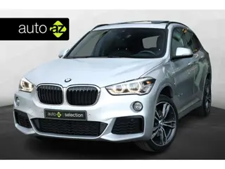 BMW X1 sDrive20i M Sport / Head-up / Pano