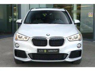 Foto 13 van BMW X1 sDrive20i M Sport / Head-up / Pano