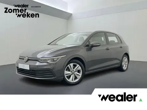 Volkswagen Golf 1.0 eTSI Life | 110 PK | Automaat | Adaptive Cruise Control | Achteruitrijcamera | C