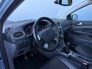 Foto 19 van Ford Focus 1.8 Limited - Lederen Interieur - Trekhaak