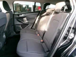 Foto 14 van Ford Focus Wagon 1.0/125 pk EcoBoost ST Line Business