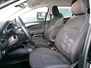 Foto 13 van Ford Focus Wagon 1.0/125 pk EcoBoost ST Line Business