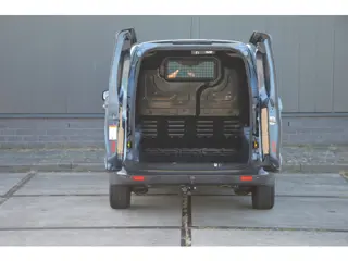 Foto 12 van Ford Transit Courier 1.5 TDCI Euro 6 Trend Duratorq S&S Airco Schuifdeur Trekhaak